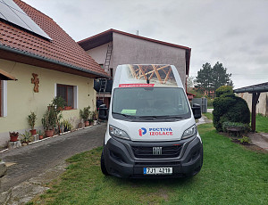 Zateplení stropu rodinného domu pomocí foukané izolace